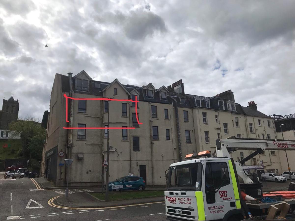 Prime Location Rooms In High Street Fort William Buitenkant foto