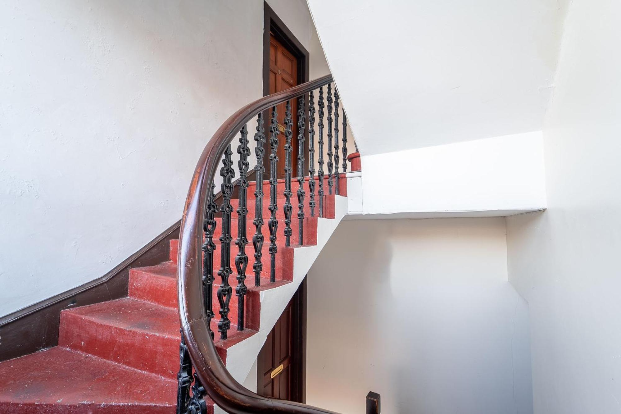 Prime Location Rooms In High Street Fort William Buitenkant foto